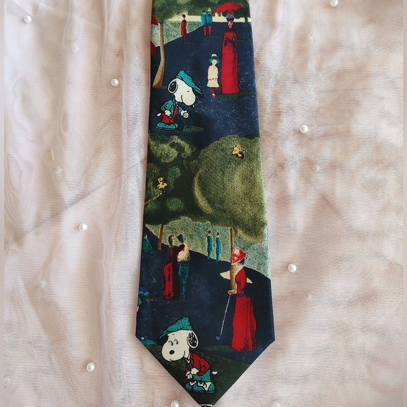 Official PEANUTS Brand SNOOPY GOLFING SILK TIE 4" Vintage - Picture 3 of 5
